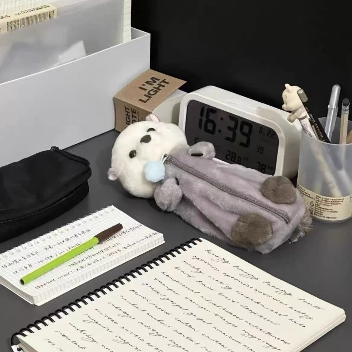 [1 PIECE] Otter Friend Pen/Pencil Case