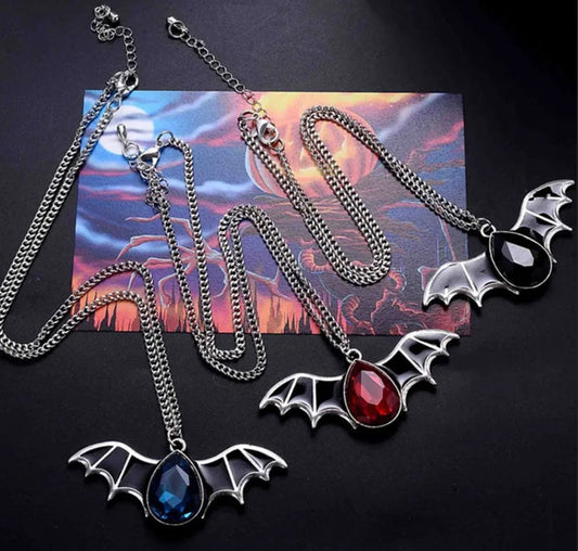 [1 PIECE] Jeweled Bat Necklace