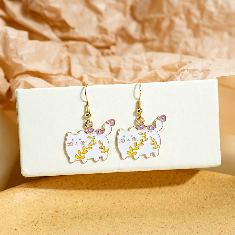 [1 PAIR] Chubby White Cat Earrings