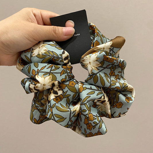 [1 PIECE] Extra Large Hearts and Plants Silky Scrunchie