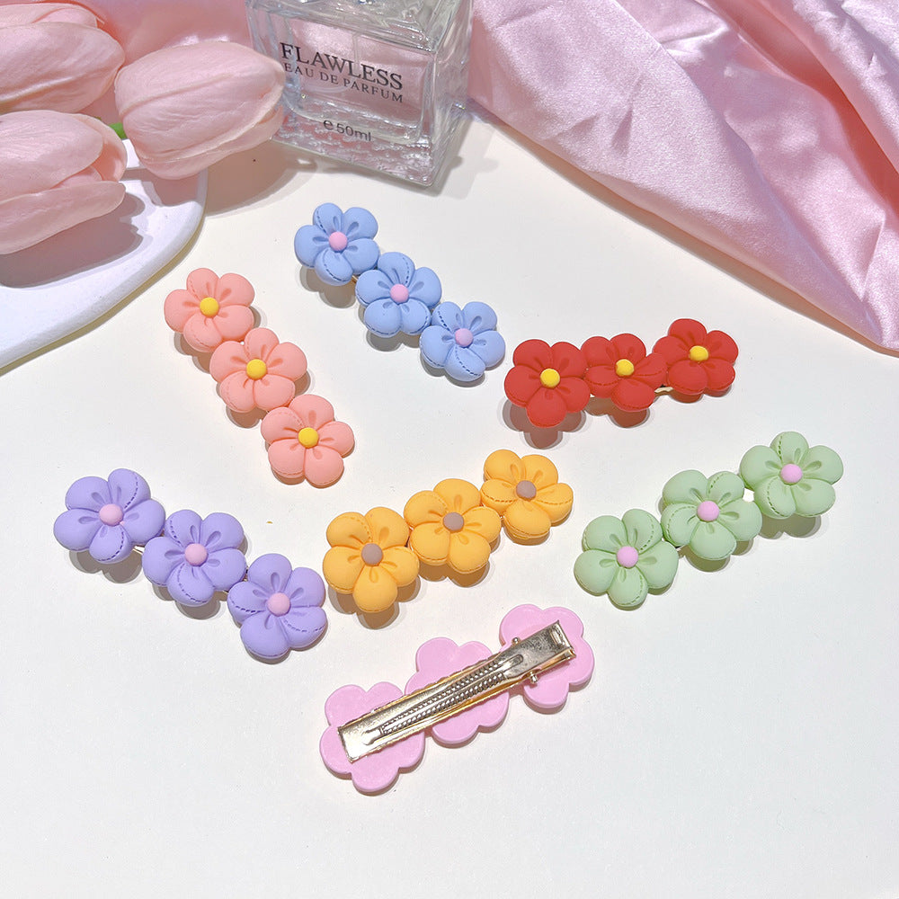 [2 PIECES] Colorful Resin Flower Hair Clips