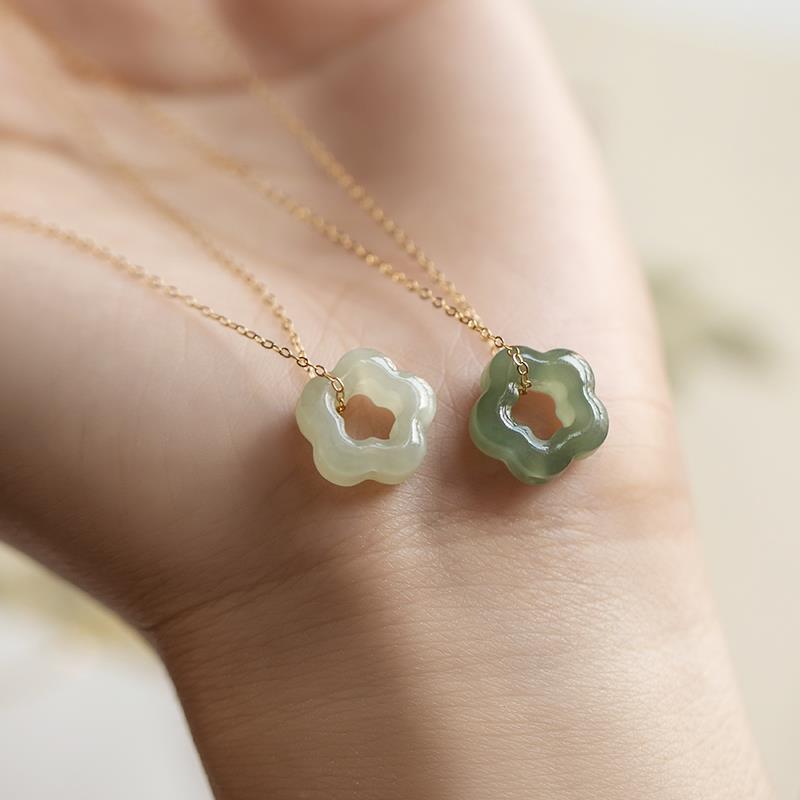 [1 PIECE] Jade Flower Pendant Necklace