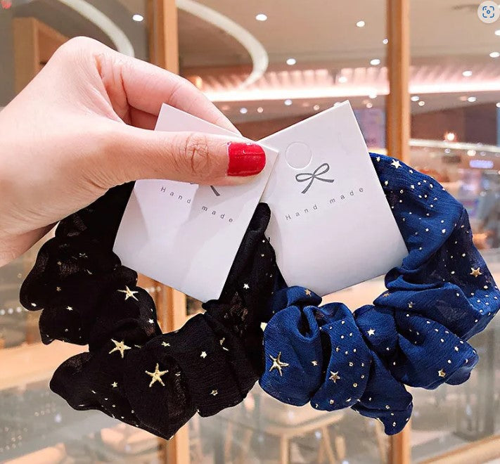 [1 PIECE] Gold Stars Scrunchie