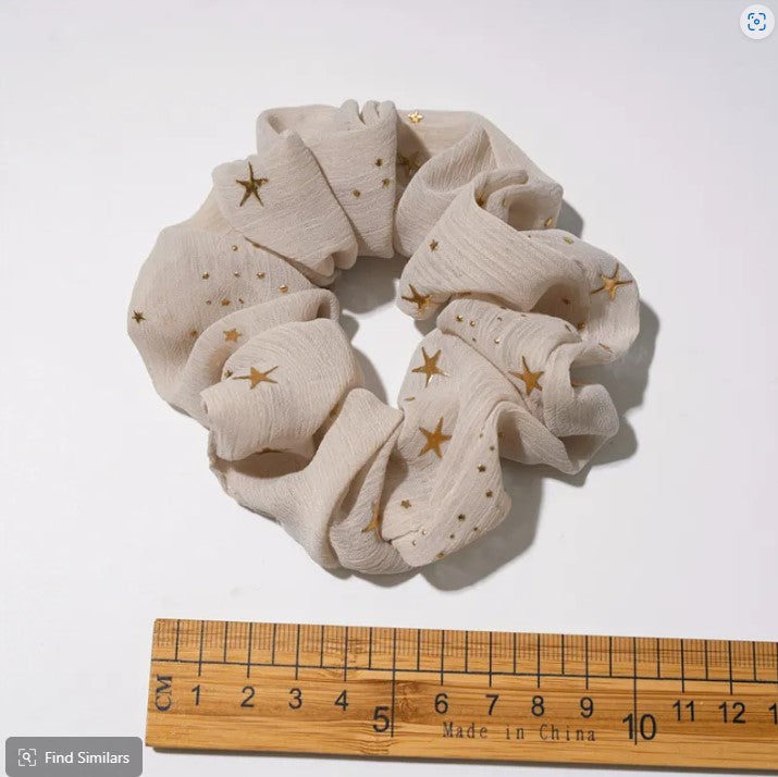 [1 PIECE] Gold Stars Scrunchie