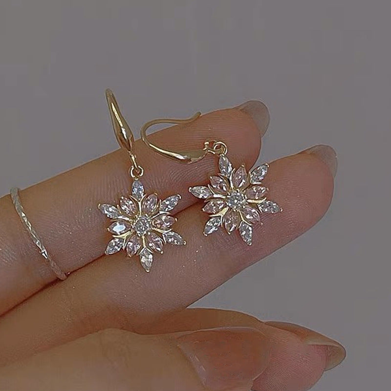 [1 PAIR] Rhinestone Snowflake Earrings