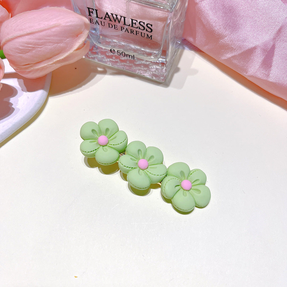 [2 PIECES] Colorful Resin Flower Hair Clips